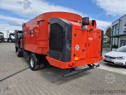 Kuhn SPW 22 INTENSE / 1 OWNER / 8000MTH!