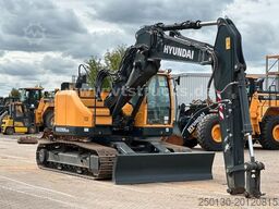 HYUNDAI HX 235A LCR Verstellausleger Kamera Radio Klima