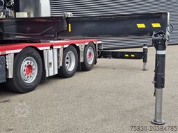 MAN TGX 37.480 8x2-6 / HMF 85 t/m CRANE / KRAN