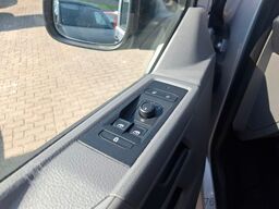 VW T6.1 9-Sitzer-Stoff 4motion 1. Hand