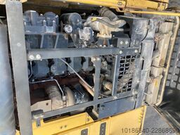 Komatsu PC700LC-8