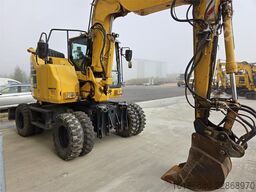 Komatsu PW118MR-11