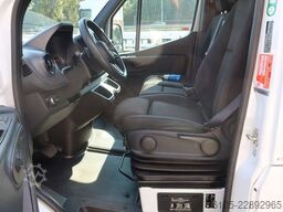 Mercedes-Benz Sprinter 317 Koel/Vries/Verwarmen met nachtaans...