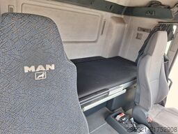 MAN TGL 8.180N