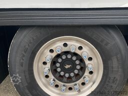 Schmitz Cargobull SCB S2 SCS 18/1-13.62 Curtainsider