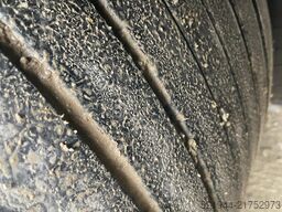 Schmitz Cargobull SCB S2 SCS 18/1-13.62 Curtainsider