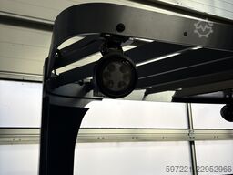 Still FM-X17