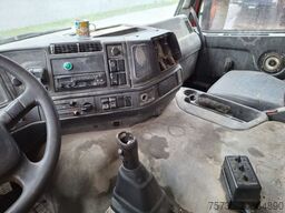 VOLVO FM 12-380 8X4 STEEL SUSPENSION