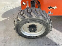 JLG 660 SJ
