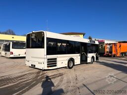 SOLARIS Urbino 8.9 LE Midi K    3-PUNKT-Gurte