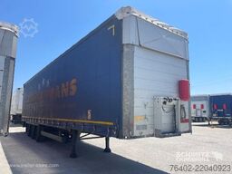 Schmitz Cargobull Semitrailer Curtainsider Mega
