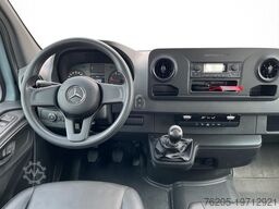 Mercedes-Benz Sprinter 311 CDI DoKa Pritsche RS 3.665 MM AHK