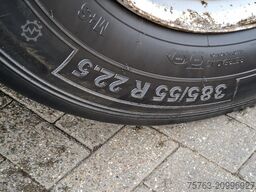 CIMC SILVERGREEN Contailer chassis 3 axle - 1x 20FT/2x 20FT/1x 4...