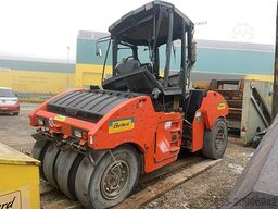 Hamm HD150TT PNEUMATIC 8 WHEEL COMgPACTOR (accident unit - for parts only)