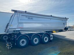 WIELTON HARDOX 30m3 Stahlmulde Halfpipe