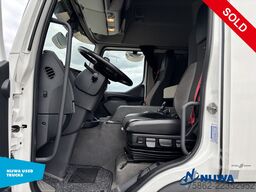 Renault D WIDE 4x2 Schuifzeil + Laadklep 2000KG