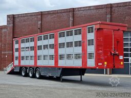 Finkl 3 deck - lift- water - vans - steering axle