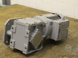 SEW-Eurodrive WF30 DT63N4