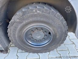 Still R07-25