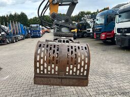 LIEBHERR LH 24 Litronic mit Abbruch- / Sortiergreifer