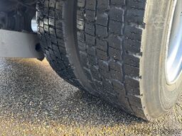 Mercedes-Benz Atego 1223 L Pritsche/Plane 7,30m LBW