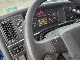 Volvo FM330 Multizone Lenk u. Kühlkoffer