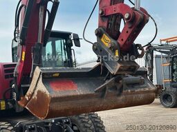 YANMAR B110W 4x4 Radbagger Verstellausleger