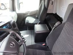 Mercedes-Benz Actros 1842 L bak+ klep B.A.R. 2000 kg