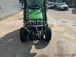 John Deere 3520 4x4 Hofschlepper Rasenbereifung