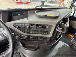 Volvo FH 460 6 x 2 Volumencombi