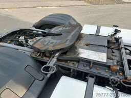 DAF XF106-480 SSC Low Deck-INTARDER-2 Tanks-NAVI