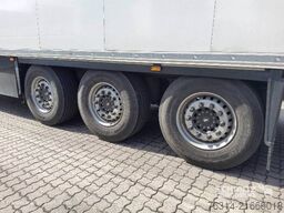 Schmitz Cargobull Tiefkühler Standard Doppelstock Trennwand