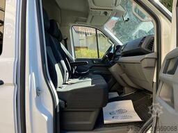 VW CRAFTER 2.0 TDI 8 SITZER KLIMAAUTO. HECKLIFT