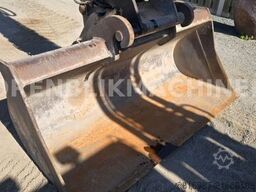 NEW HOLLAND KOBELCO E135SR-1E