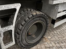 Sennebogen 817M