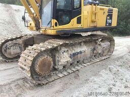 Komatsu PC700LC-8
