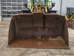 Komatsu WA475-10E0