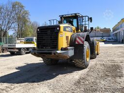 Komatsu WA470-8E0