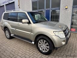 Mitsubishi PAJERO **3200TD-AUTOMAAT-AC-TOPSHAPE-LICHTE VRA...