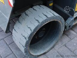 Holland Lift Ecostar HL-7810 Electric, 10m Working Height, 450k