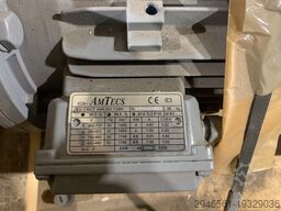 JWC International Muffin Monster 30001