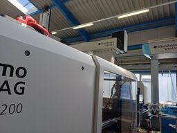 Sumitomo DEMAG IntElect 2  350/830-2200 mit Roboter-Sys