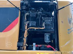 CATERPILLAR MH3024 / MH 3024 / Greifer / 2018 / 10.735h