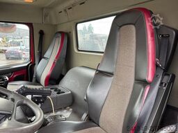 VOLVO FMX-500 8x4 Tridem Hiab 26T