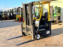 Combilift C3000CB / LPG / TRIPLEX - 4900MM / LPG