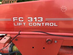 Kuhn FC 313