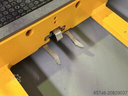 JUNGHEINRICH EKS 308 * DEMO !! Wire Guidance !! PSA !! Triplex FFL !!