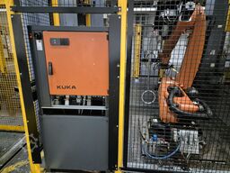 KUKA KR100 R 3500 press