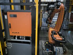 KUKA KR100 R 3500 press