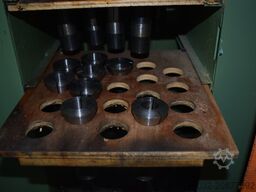 Weiler Condor 81 Leit- und Zugspindeldrehmasch